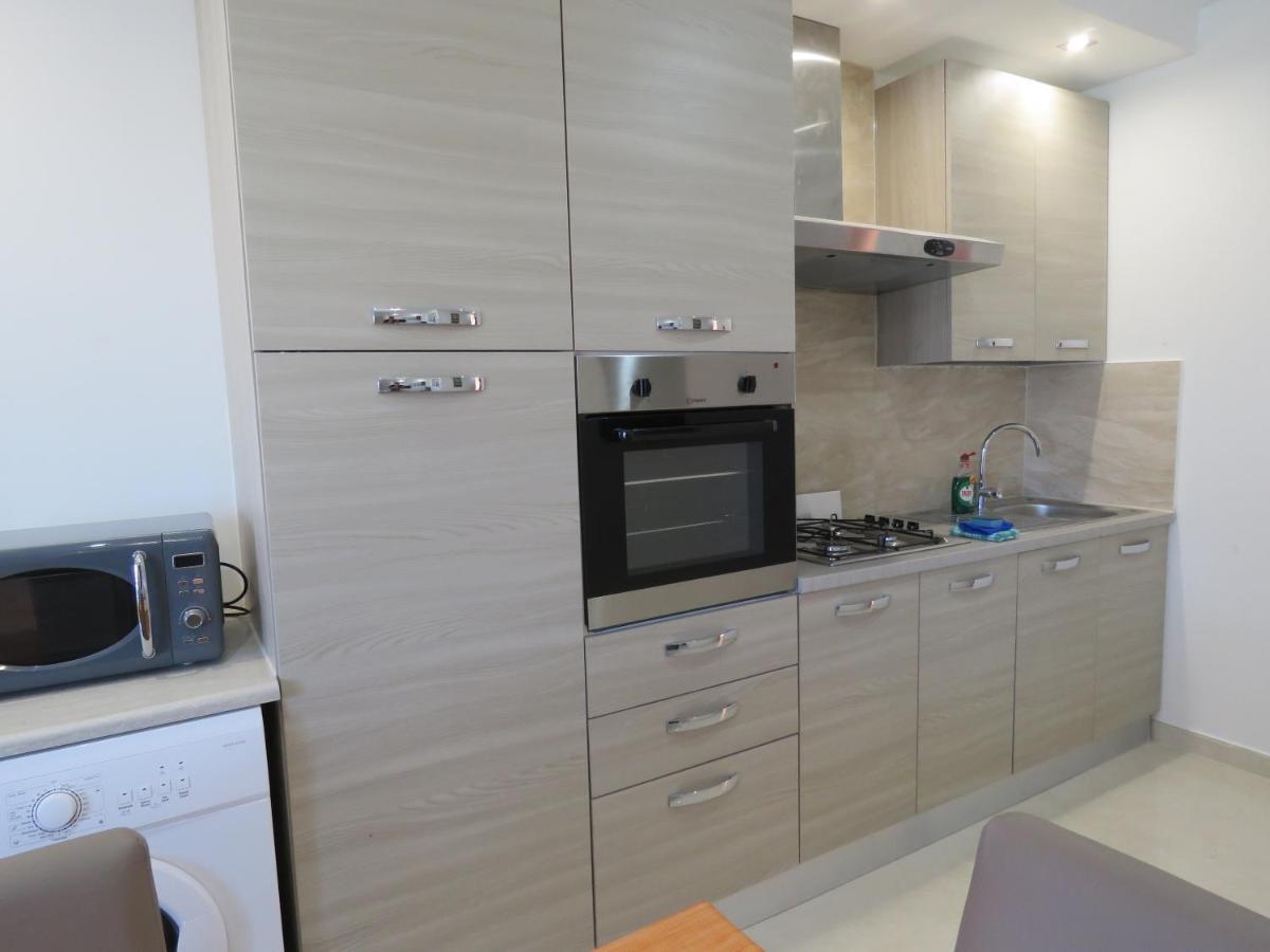 Aquamarine Sea Front Apartments - First Floor Marsaskala Εξωτερικό φωτογραφία